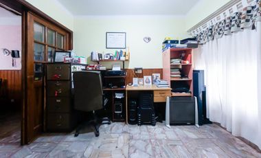 Chalet Pintoresco Av.Principal Z/Comercial Quilmes