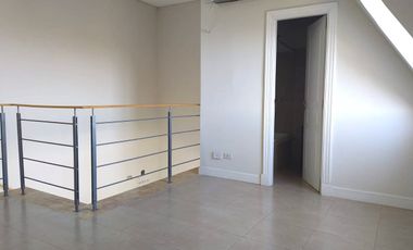 Alquiler 2 ambientes chateau del Palmar c/cochera