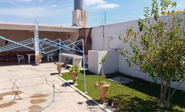 Casa en construcción en Ministro Rivadavia