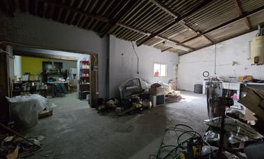 GALPÓN EN VENTA EN TEMPERLEY DOBLE INGRESO 485m2