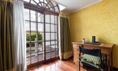 VENTA CASA QUILMES OESTE 3 PLANTAS 5 ambientes