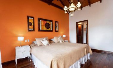 VENTA CASA QUILMES OESTE 3 PLANTAS 5 ambientes