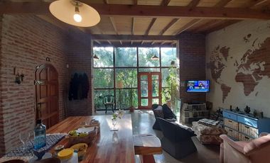 VENTA CASA 3 AMB CON PARQUE BARRIO ACANTILADOS