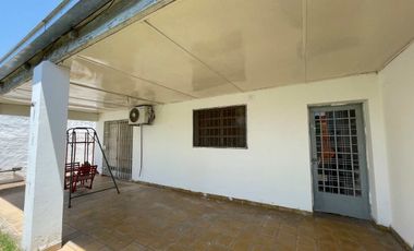 CASA 3 AMBIENTES VENTA CARMEN DE ARECO