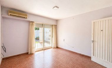 CASA 3 AMBIENTES VENTA CARMEN DE ARECO