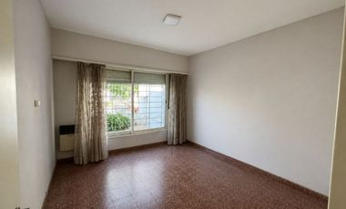 CASA 3 AMBIENTES VENTA CARMEN DE ARECO
