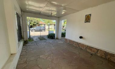 CASA 3 AMBIENTES VENTA CARMEN DE ARECO