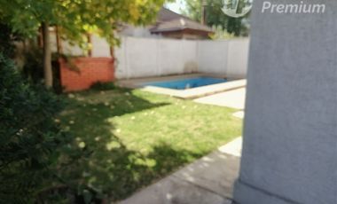 Casa en Venta en Chacabuco a pasos de Colegio Marista