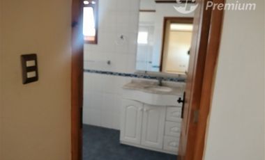 Casa en Venta en Chacabuco a pasos de Colegio Marista