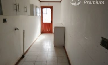 Casa en Venta en Chacabuco a pasos de Colegio Marista