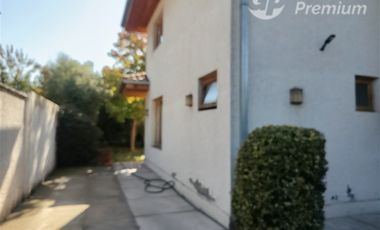 Casa en Venta en Chacabuco a pasos de Colegio Marista