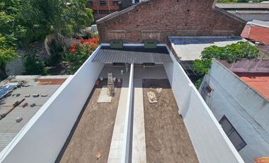VENTA P.H. 2 AMIENTES PREMIUM JARDIN PARRILLA