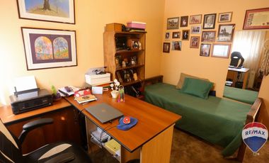 CASA 7 AMB EN VENTA MONTE GRANDE IDEAL DOS FAMILIA