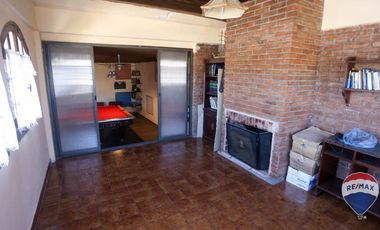 CASA 7 AMB EN VENTA MONTE GRANDE IDEAL DOS FAMILIA