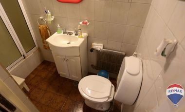 CASA 7 AMB EN VENTA MONTE GRANDE IDEAL DOS FAMILIA