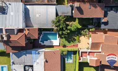 CASA 7 AMB EN VENTA MONTE GRANDE IDEAL DOS FAMILIA