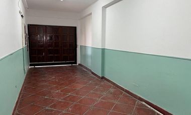 CASA 6 AMB. C/QUINCHO, PARRILLA, PILETA - B. VISTA