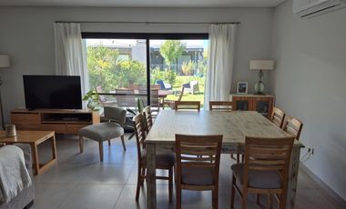 Venta Dúplex - 5 ambientes en Barrio El Aljibe - Manzanares