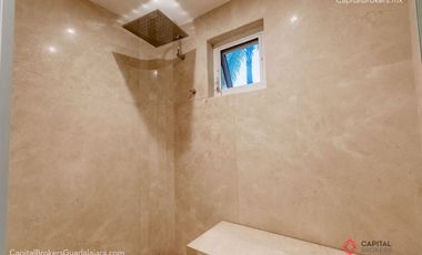 Casa en Venta con Alberca Fracc Las Palmas Zona Andares Puerta de Hierro Zapopan