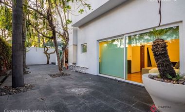 Casa en Venta con Alberca Fracc Las Palmas Zona Andares Puerta de Hierro Zapopan