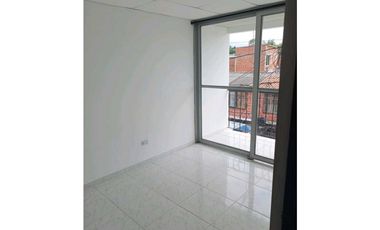 Casa 3 pisos Esquinera + apartamento independiente