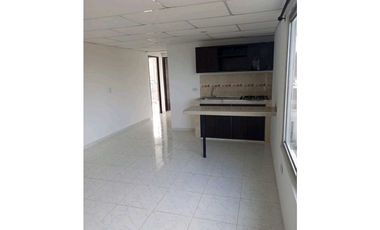 Casa 3 pisos Esquinera + apartamento independiente