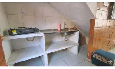 Vendo Casa de 2 pisos Paisaje de las flores