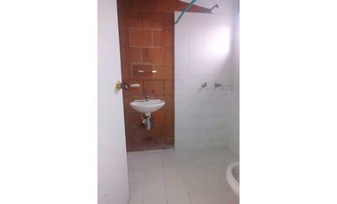 Vendo Casa de 2 pisos Paisaje de las flores