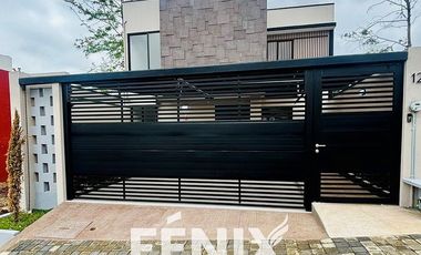 Casa en venta en Fracc. Paseo Real – Amplio Jardín con asador, acabados premium