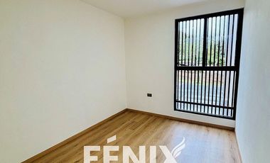 Casa en venta en Fracc. Paseo Real – Amplio Jardín con asador, acabados premium
