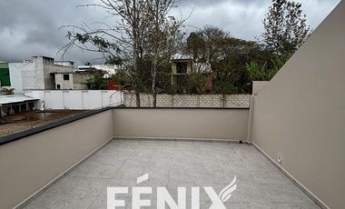 Casa en venta en Fracc. Paseo Real – Amplio Jardín con asador, acabados premium