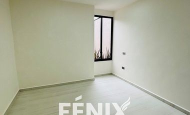 Casa en venta en Fracc. Paseo Real – Amplio Jardín con asador, acabados premium