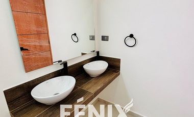 Casa en venta en Fracc. Paseo Real – Amplio Jardín con asador, acabados premium