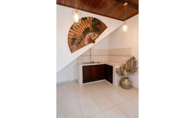 Vendo Casa 2 pisos apartamento + dos locales