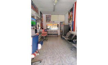 Vendo Casa 2 pisos apartamento + dos locales