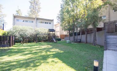 Casa triplex 6 amb. en venta | 2 cocheras | Barrio Cerrado Eucalis | Boulogne, San Isidro