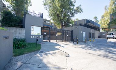 Casa triplex 6 amb. en venta | 2 cocheras | Barrio Cerrado Eucalis | Boulogne, San Isidro