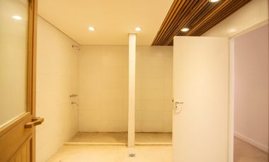 Casa triplex 6 amb. en venta | 2 cocheras | Barrio Cerrado Eucalis | Boulogne, San Isidro