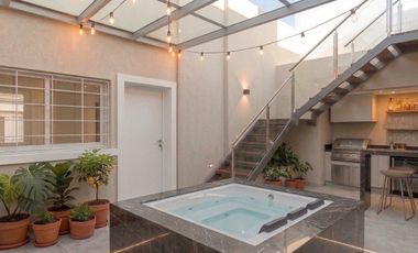 Venta | PH | Florida Oeste | 4 ambientes | Al frente | C/ Patio y Cochera | Apto Crédito