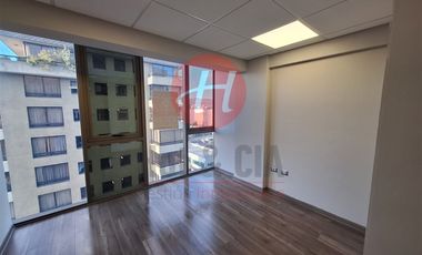Oficina en Arriendo en Edificion Uno K