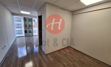 Oficina en Arriendo en Edificion Uno K