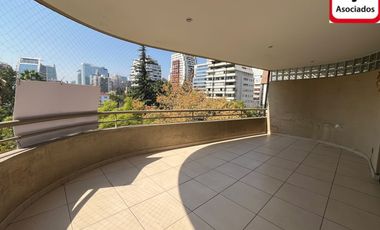ESTILO PENTHOUSE BARRIO EL GOLF INCLUYE 3 estacionamientos