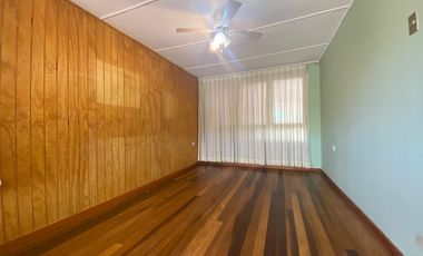 CASA EN QUILLOTA 3D2B | 2 ESTACIONAMIENTOS
