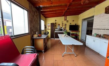 Casa + Local Comercial equipado - Doña Ignacia III