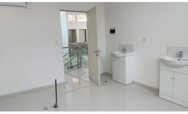 ¡Invierte en Clínica Moderna en Linares!