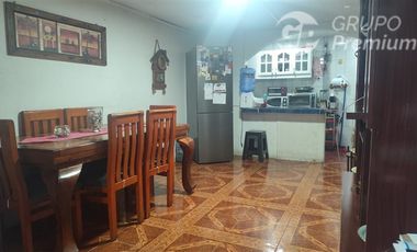 Casa en Arriendo en Posesion/ General Oscar Bonilla