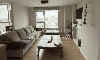 Departamento de tres habitaciones sobre boulevard