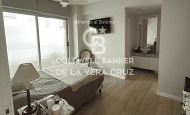 Departamento de tres habitaciones sobre boulevard