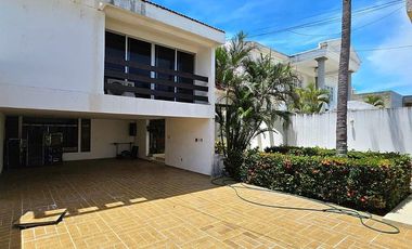 Casa en venta en Veracruz con vista al Mar y Alberca Fracc. Costa de Oro