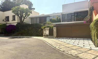 VENTA CASA EN JARDINES DEL PEDREGAL